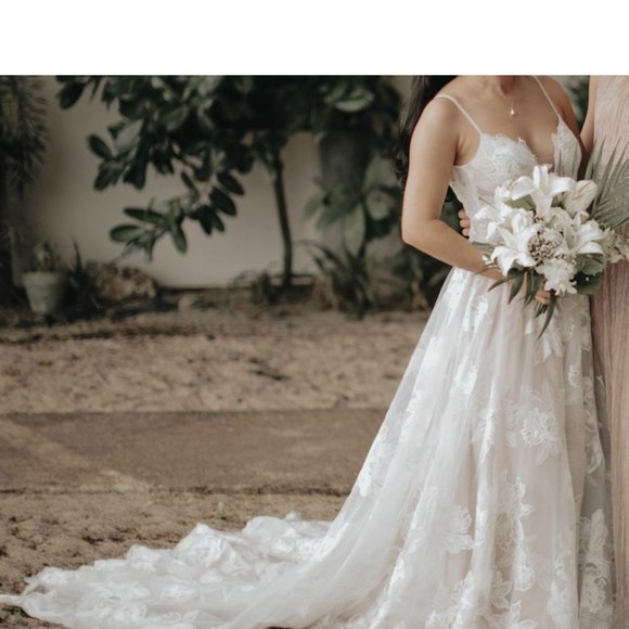 Madi Lane bridal wedding gown - Picture 4 of 4